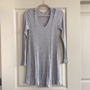 Relaxed Gray Long-sleeve Dress